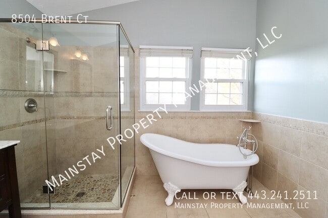 Building Photo - 8504 Brent Ct