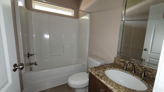 Building Photo - 6884 Buckthorn Cir