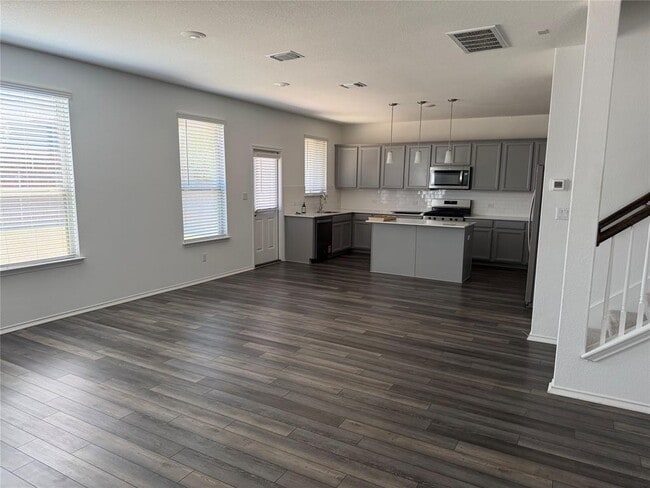 Building Photo - 316 Harper Ln