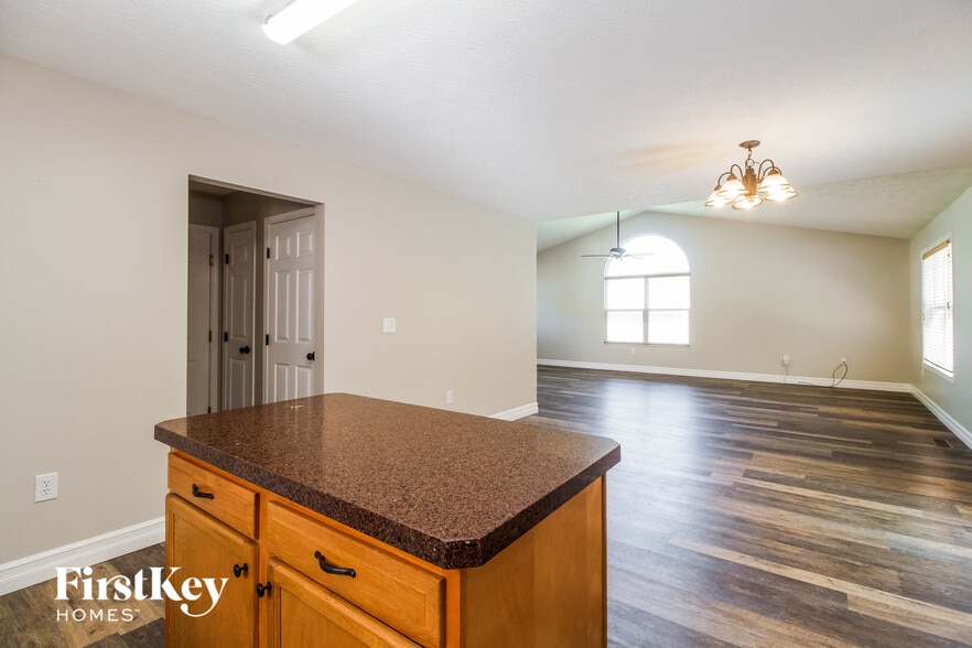 Building Photo - 58 Huntington Ave