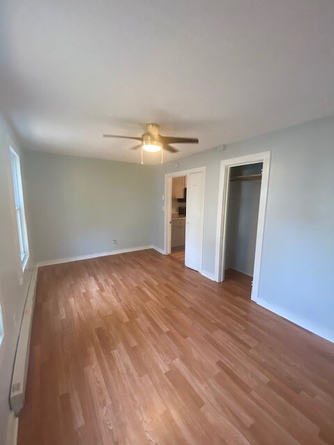 Building Photo - 10 Fern Ave