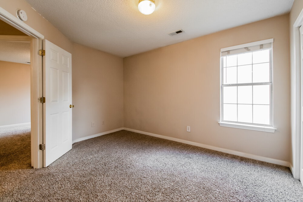 Building Photo - 4713 Vineyard Ct