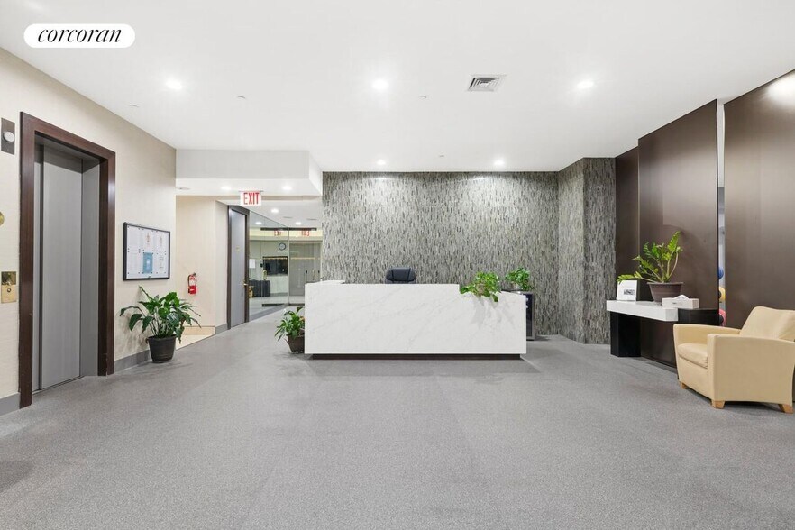 Building Photo - 845 United Nations Plaza