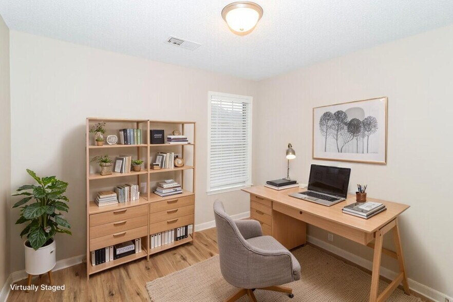 Building Photo - 1531 Carlton Ridge Dr