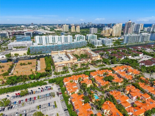 Building Photo - 3001 NE 185th St