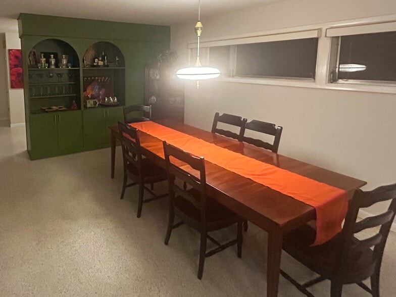 Building Photo - 1229 NW 40th Ter