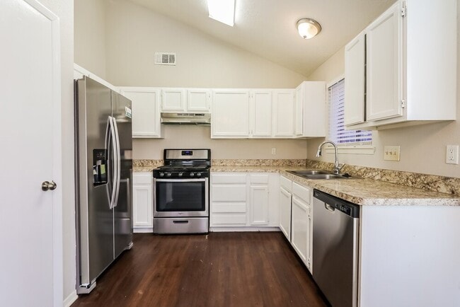 Building Photo - 9506 Lost Eagle Dr