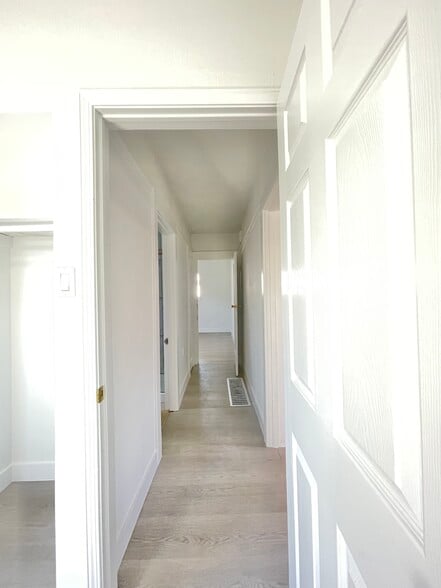 Building Photo - 4107 Redding St