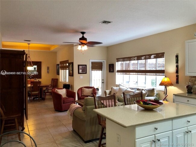 Building Photo - 867 SW 155th Ct