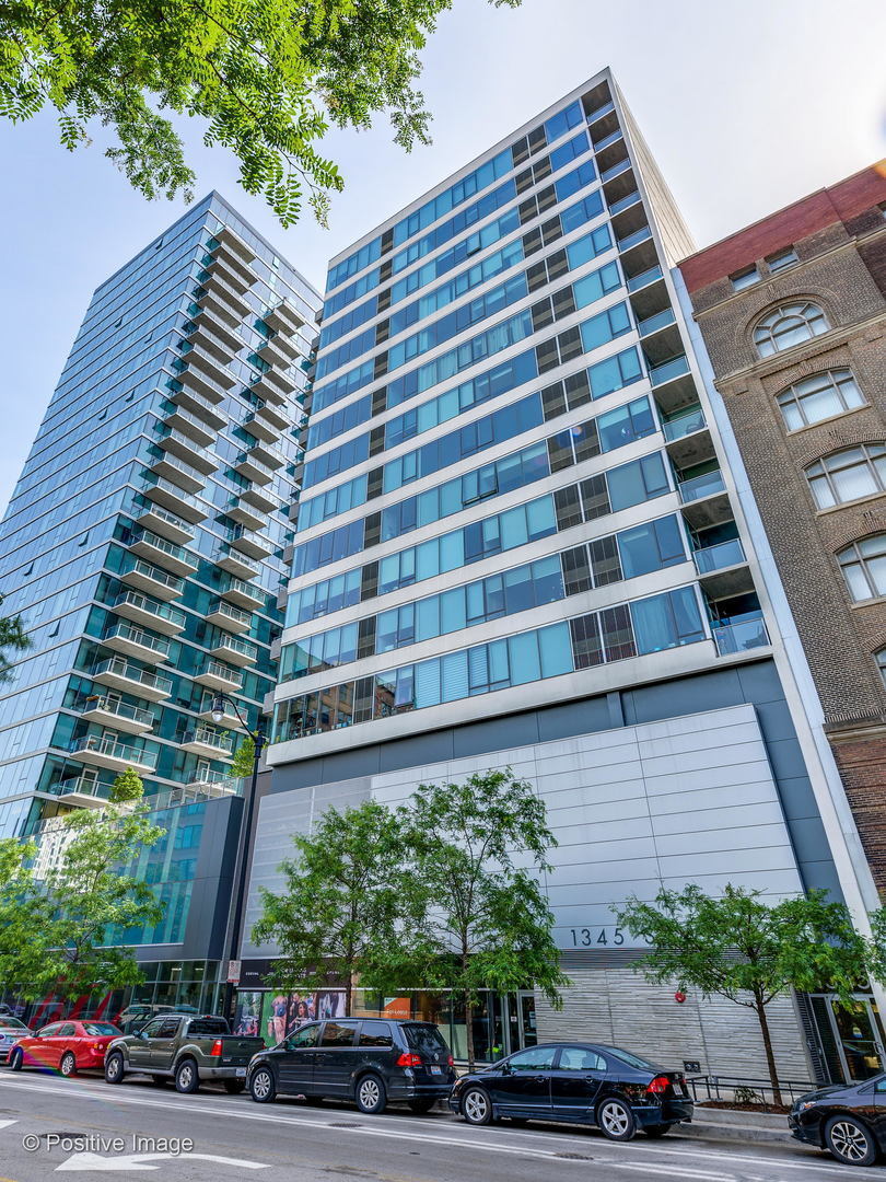 Building Photo - 1345 S Wabash Ave