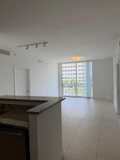 Building Photo - 550 Okeechobee Blvd