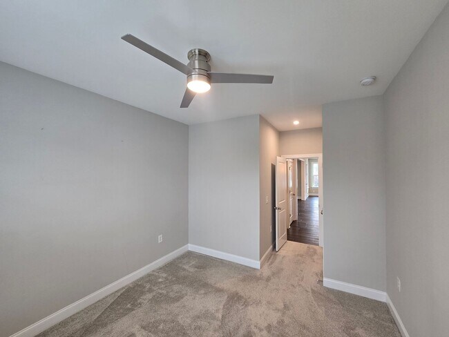 Building Photo - Better Than New in Holly Springs/Friendship – 4BR + Office!