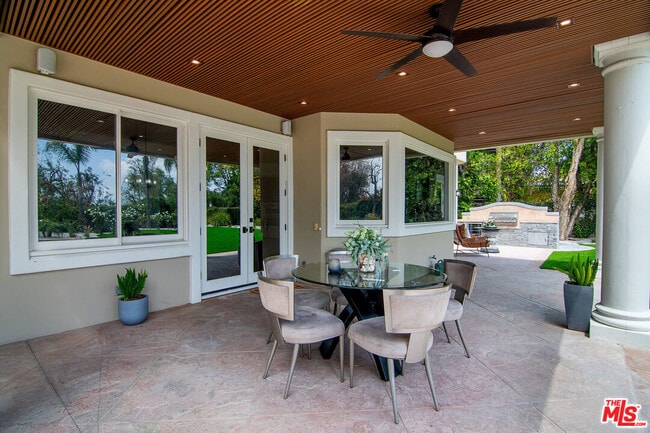 Building Photo - 25522 Colette Way