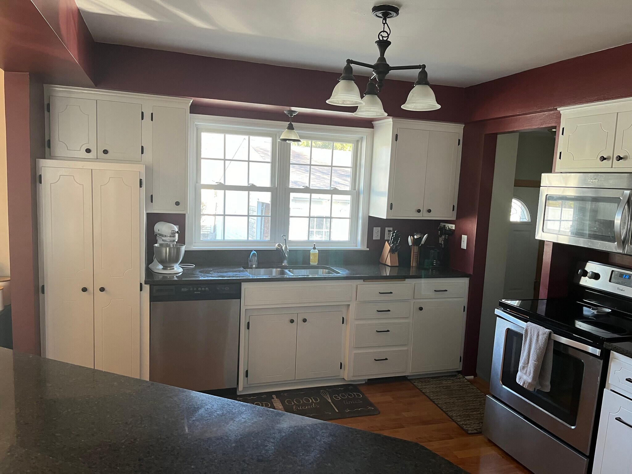 Building Photo - 1266 Cleveland Ave S