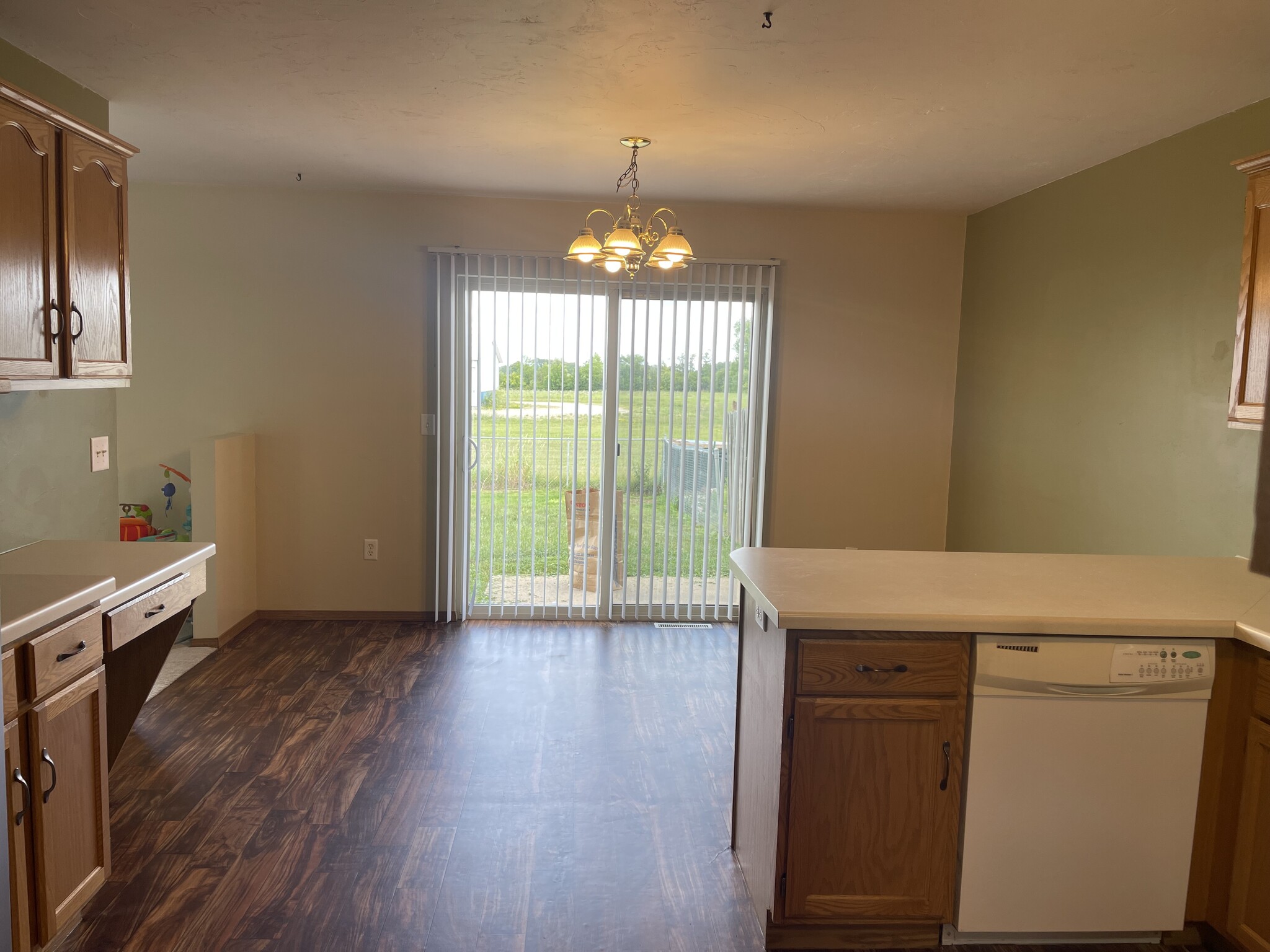 Building Photo - N176 State Park Rd