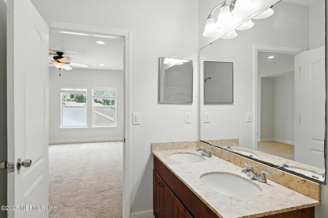 Building Photo - 2908 Woodbridge Crossing Ct