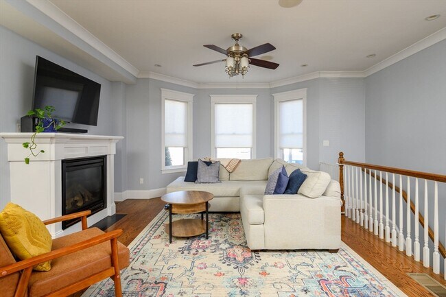 Building Photo - 39 Coffey St