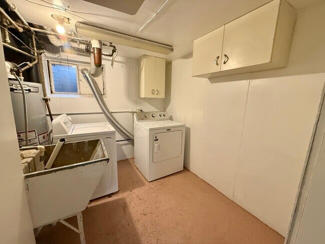 Building Photo - 4926 Crain St