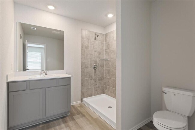 Building Photo - 1122 Newey Cir