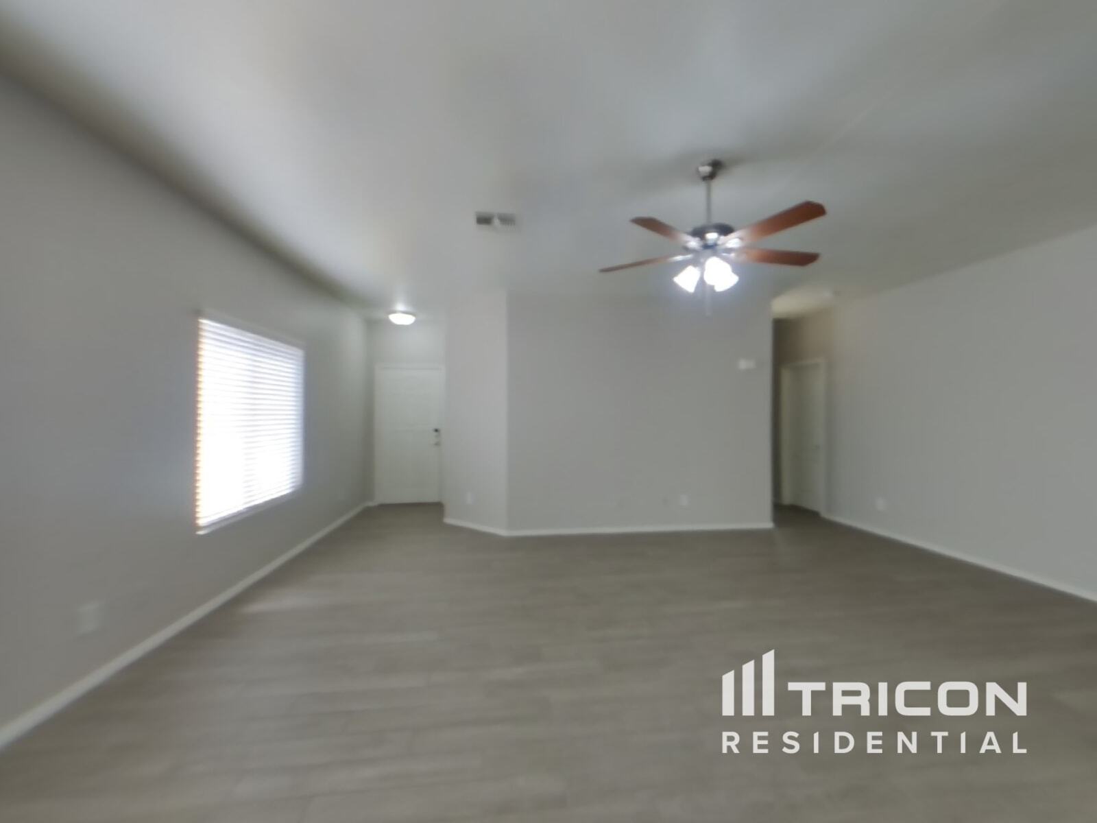 Building Photo - 792 E Horizon Heights Dr