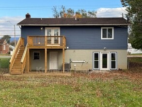 Building Photo - 421 N Charlotte Ave