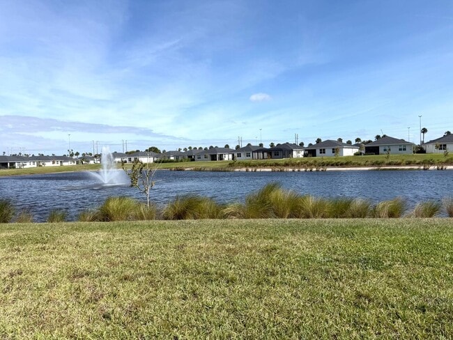 Building Photo - 8996 Dahlia Cir