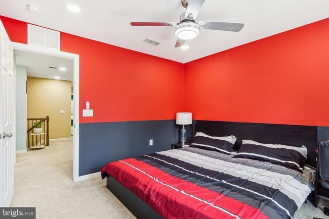 Building Photo - 206 Shields Ct