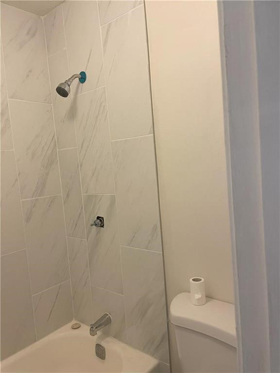 Building Photo - 398 Prince of Wales