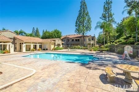 Building Photo - 1030 Vista Del Cerro Dr