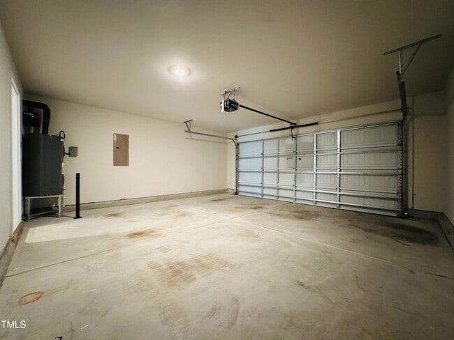 Building Photo - 708 Cider Ml Wy