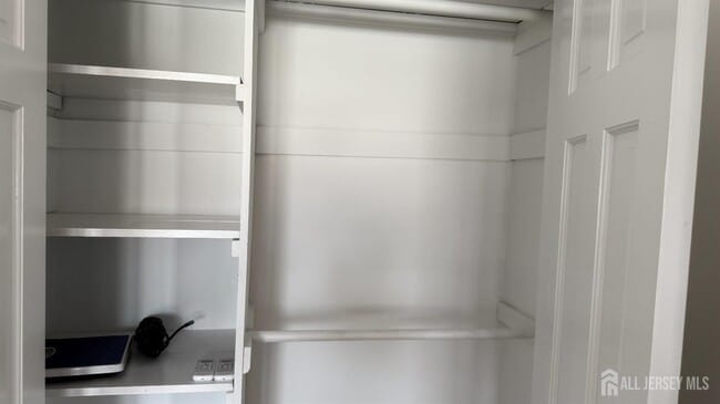 Building Photo - 55 Gill Ln