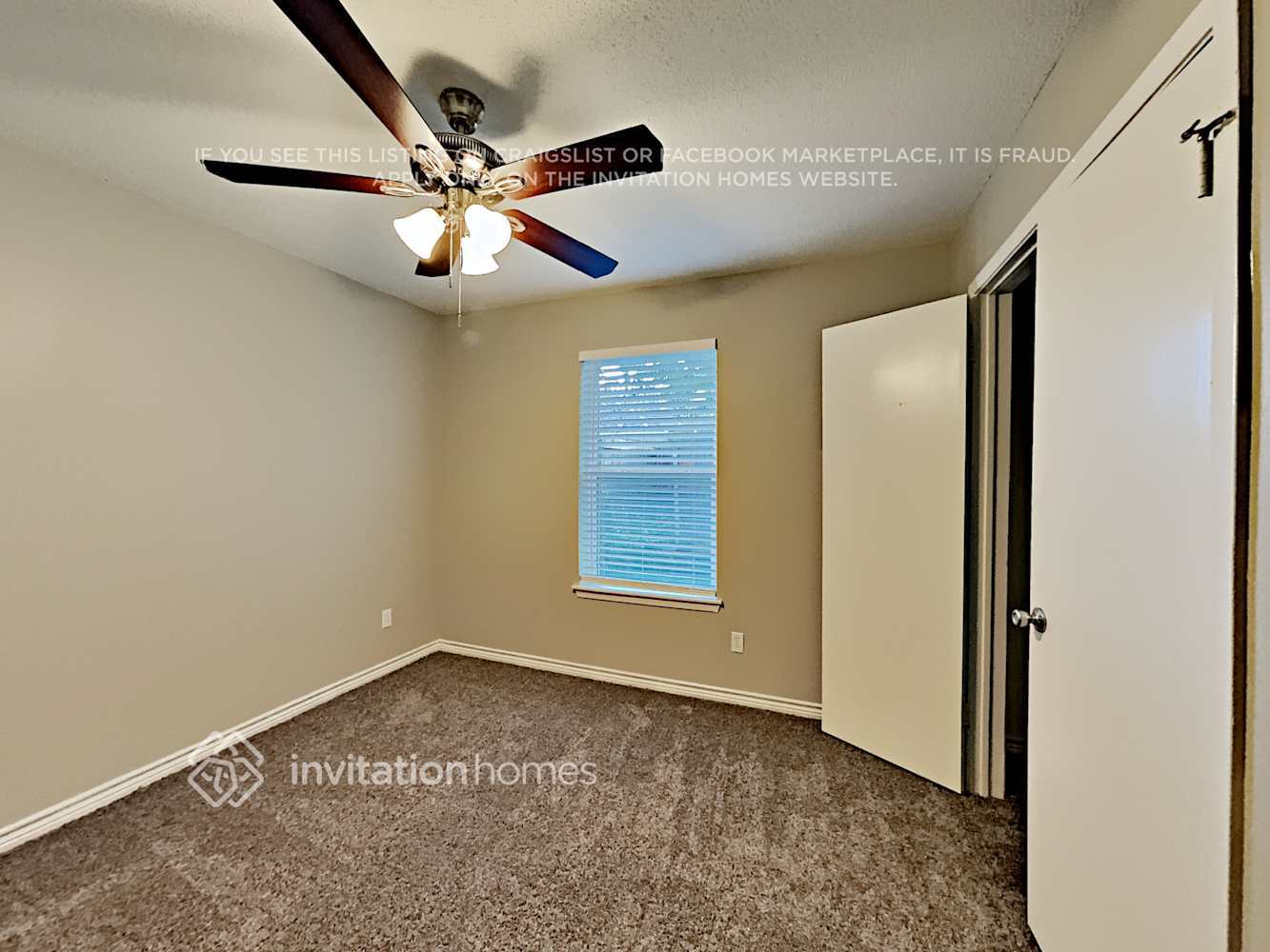 Building Photo - 5405 Sandpiper Ln