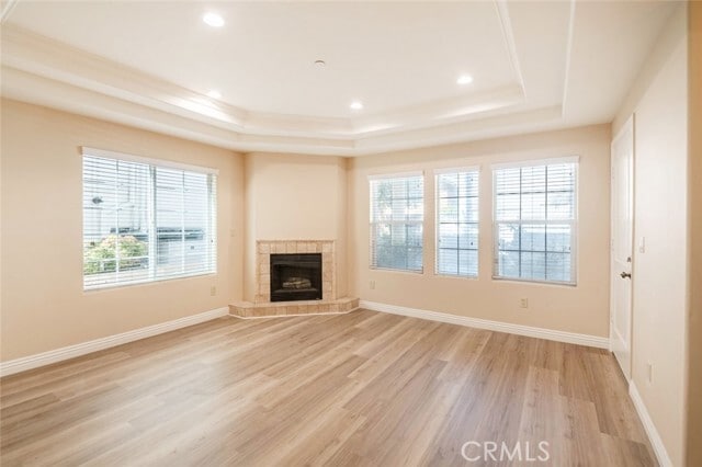 Building Photo - 719 E Providencia Ave