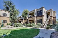 Building Photo - Furnished Condo. SCOTTSDALE SOMERSET 2 bed, 2 bath unit