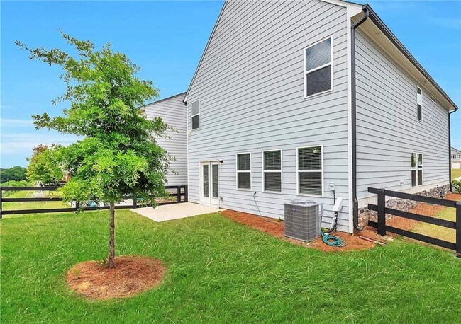 Building Photo - 118 Briarwood Dr E