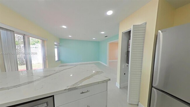 Building Photo - 8336 SW 10th Terrace