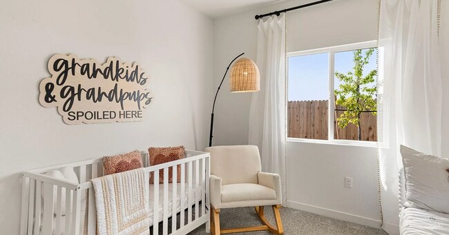 Building Photo - Beautiful 4 bed 2 bath located in West Roseville!