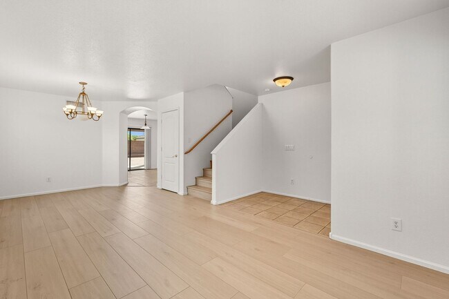 Building Photo - Solar Home with Nice Floorplan in a Great Location! Norterra Dynamite Ranch