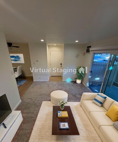Living Room - 4260 Clayton Rd