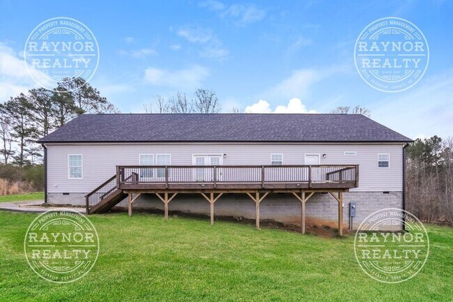 Building Photo - 481 Montgomery Rd