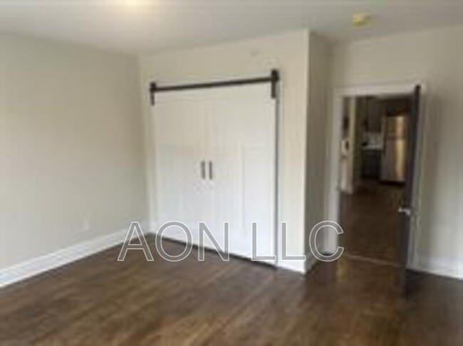 Building Photo - 922 N 2nd St