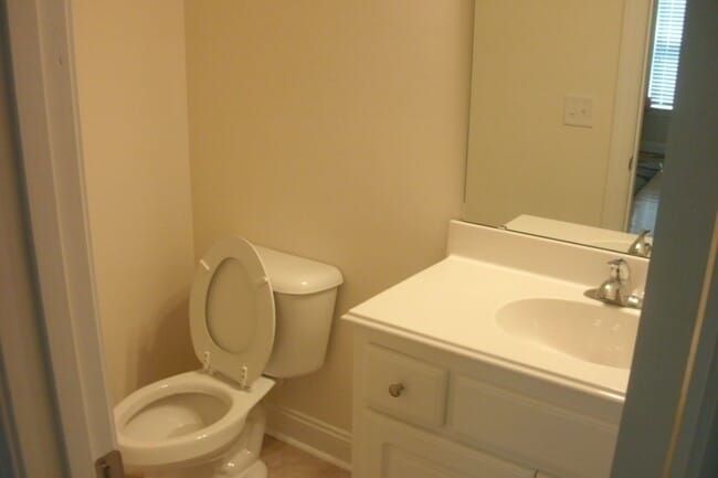 Building Photo - 3809 Savannah Way