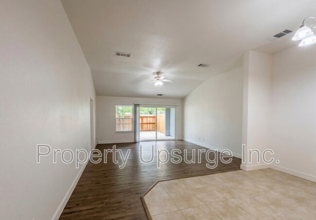 Building Photo - 3765 Silvario Ct