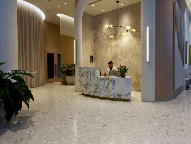 Building Photo - 77 SE 5th St