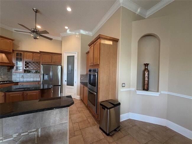 Building Photo - 2120 Bunker View Ct