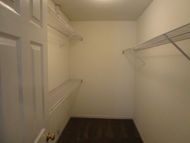 Building Photo - 3519-3521 Prescott Dr.