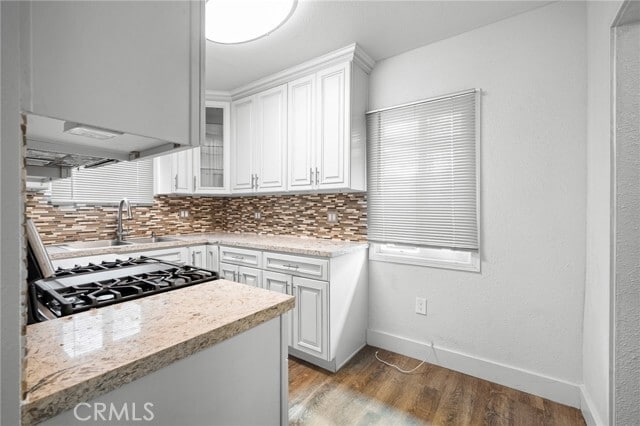 Building Photo - 304 E Garfield Ave