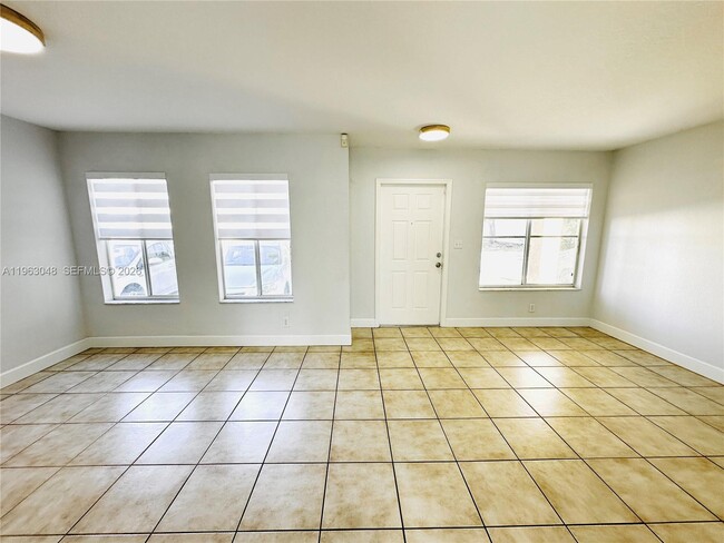 Building Photo - 16534 SW 97th Terrace