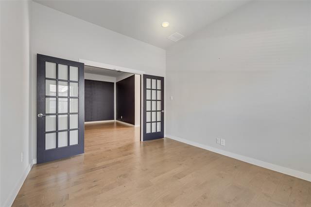 Building Photo - 253 Coyote Creek Dr