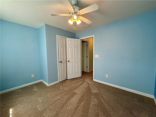 Building Photo - 4692 Wehunt Commons Dr